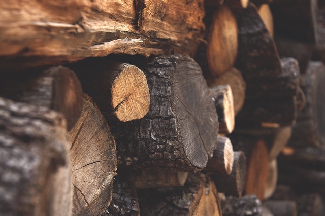 How to make your wood burning logs last longer