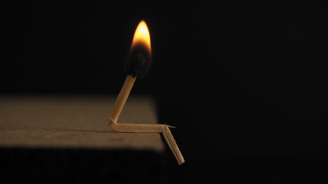 How to light a wood burner
